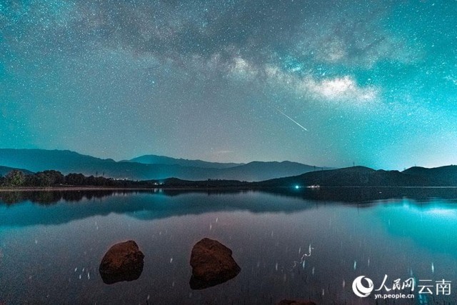 大理洱源海西海星空。羅新才攝