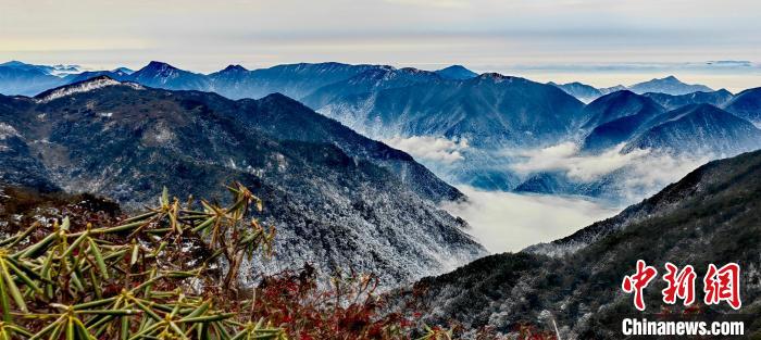 遇见福建：武夷山国家公园核心区黄冈山多彩雪景