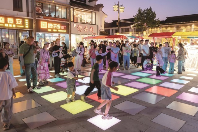 苏州：十全街解锁夜游新玩法_fororder_2c64f088-ea23-4b34-87b4-9d8203edc9d7