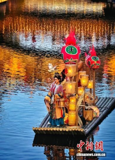 灯影水乡年味浓上海蟠龙天地打造别样江南烟火气