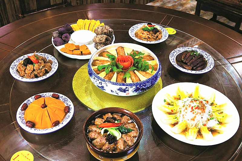 大巴山的古老传承:竹山合碗席