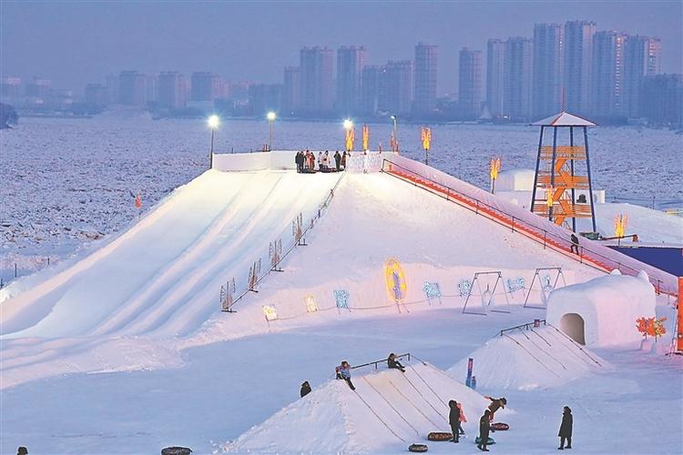 佳木斯滑雪场图片