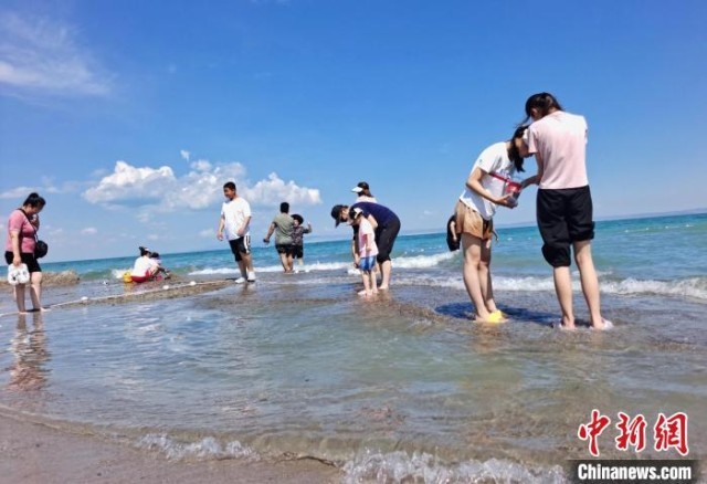 古尔邦节假期新疆旅游火热