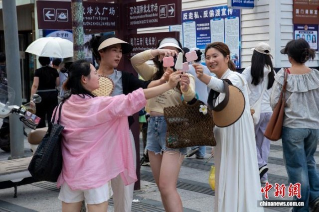 广西东兴暑期旅游热边关特色吸客